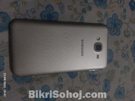 Samsung galaxy j7 nxt